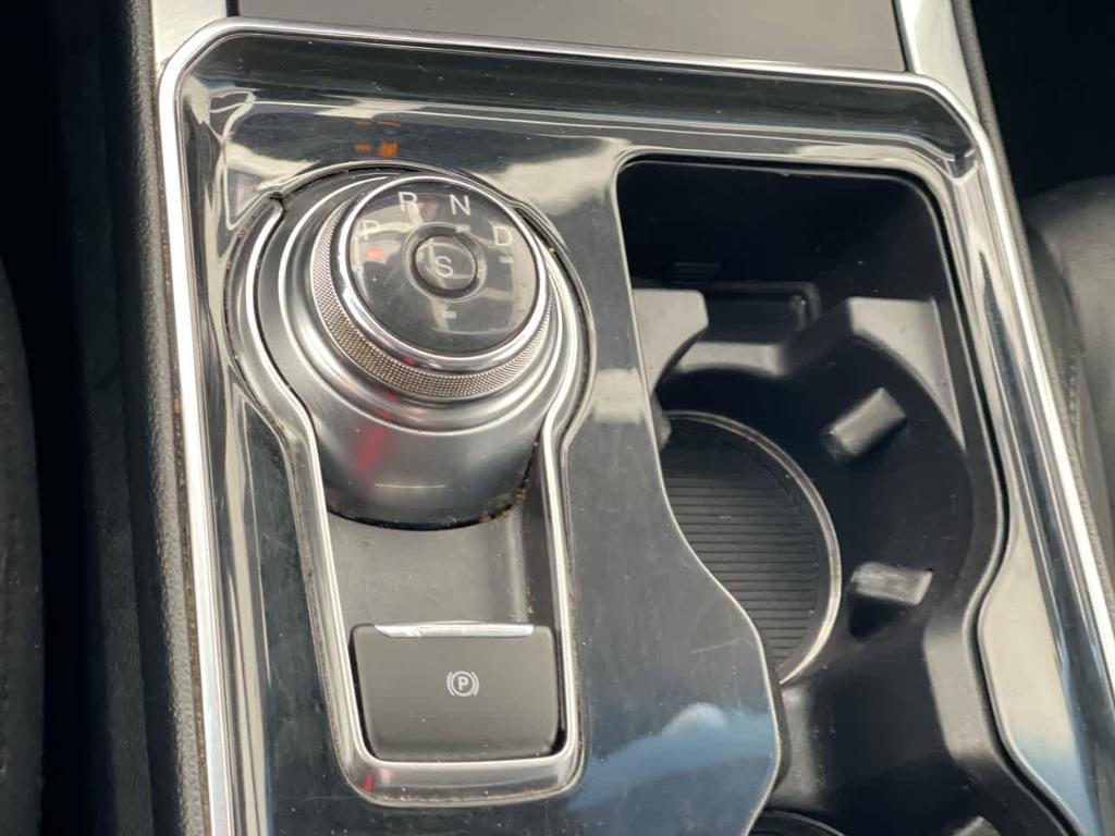 used 2019 Ford Edge car, priced at $18,725