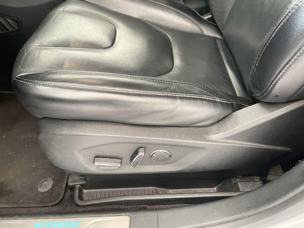 used 2019 Ford Edge car, priced at $18,725