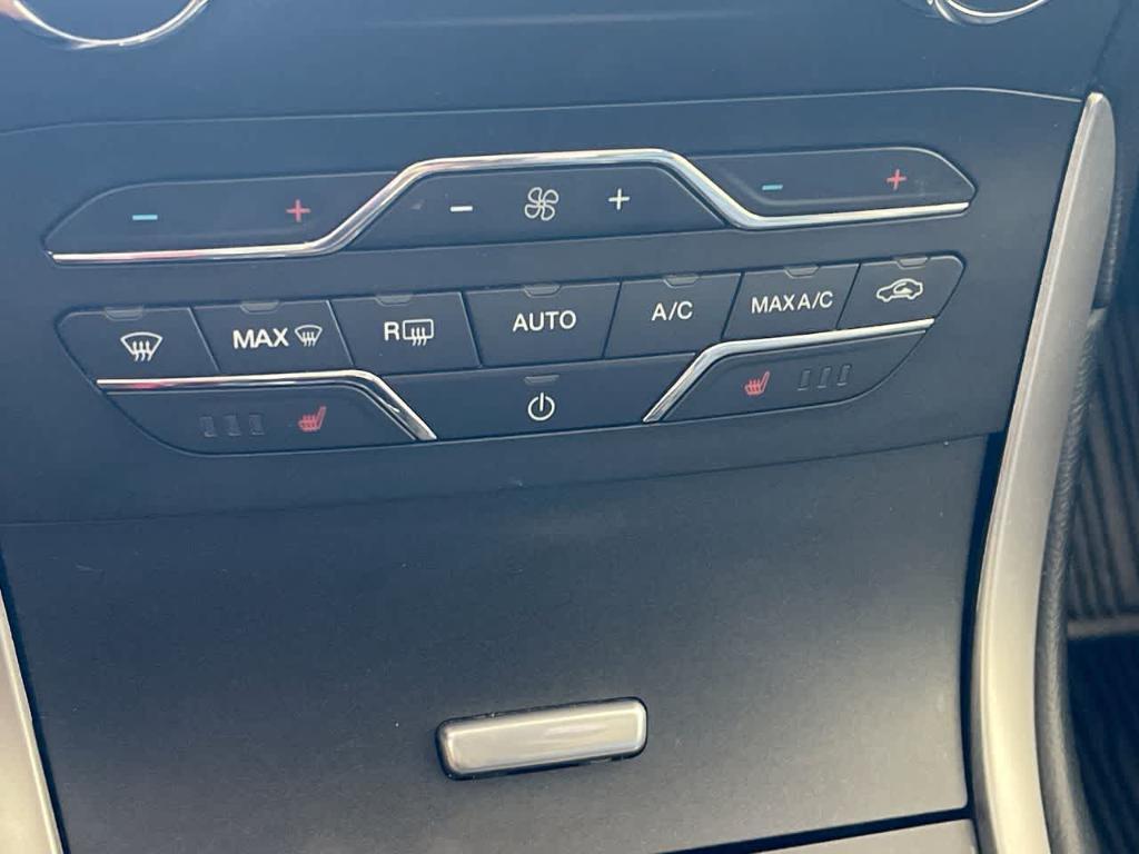 used 2018 Ford Edge car, priced at $12,749