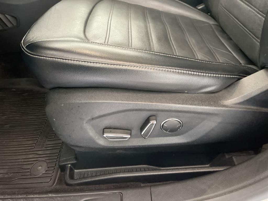 used 2018 Ford Edge car, priced at $12,749