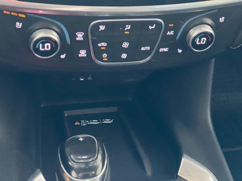 used 2019 Chevrolet Traverse car, priced at $23,444