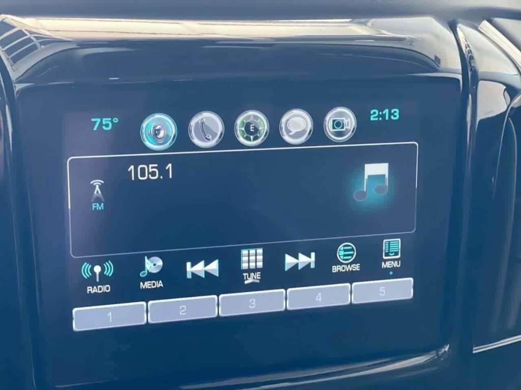 used 2019 Chevrolet Traverse car, priced at $23,444