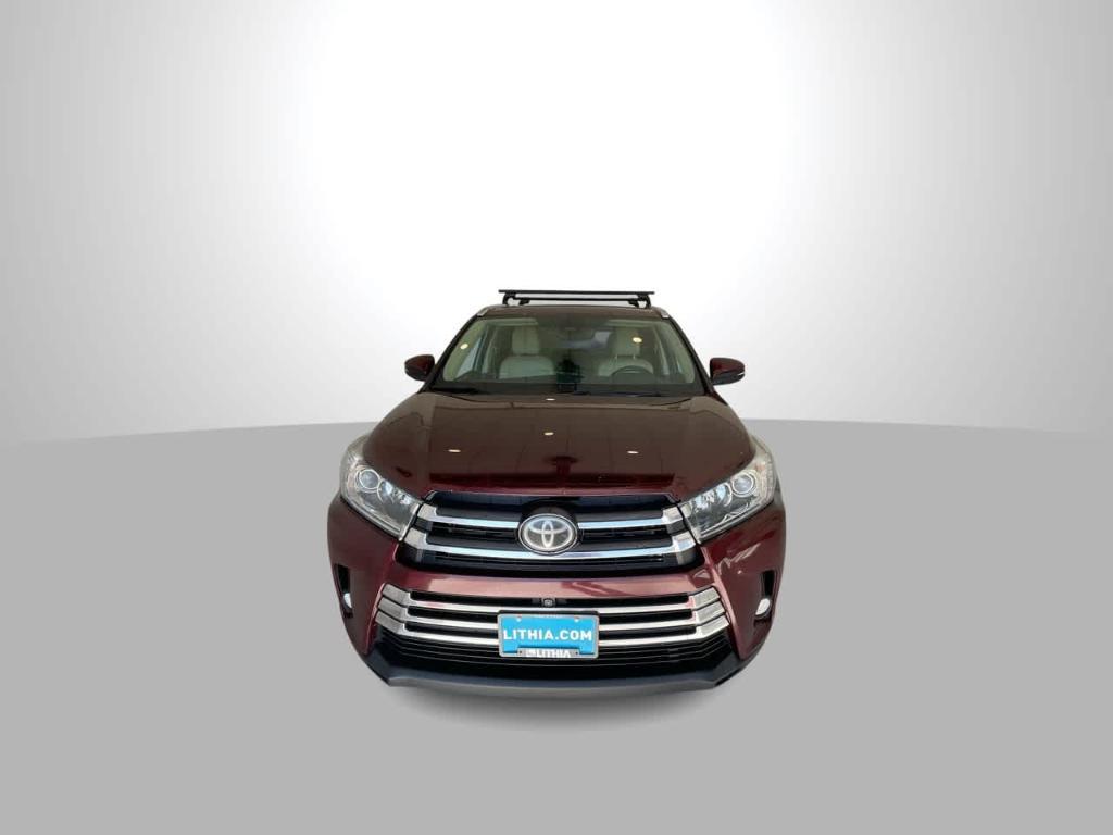used 2018 Toyota Highlander car, priced at $21,423