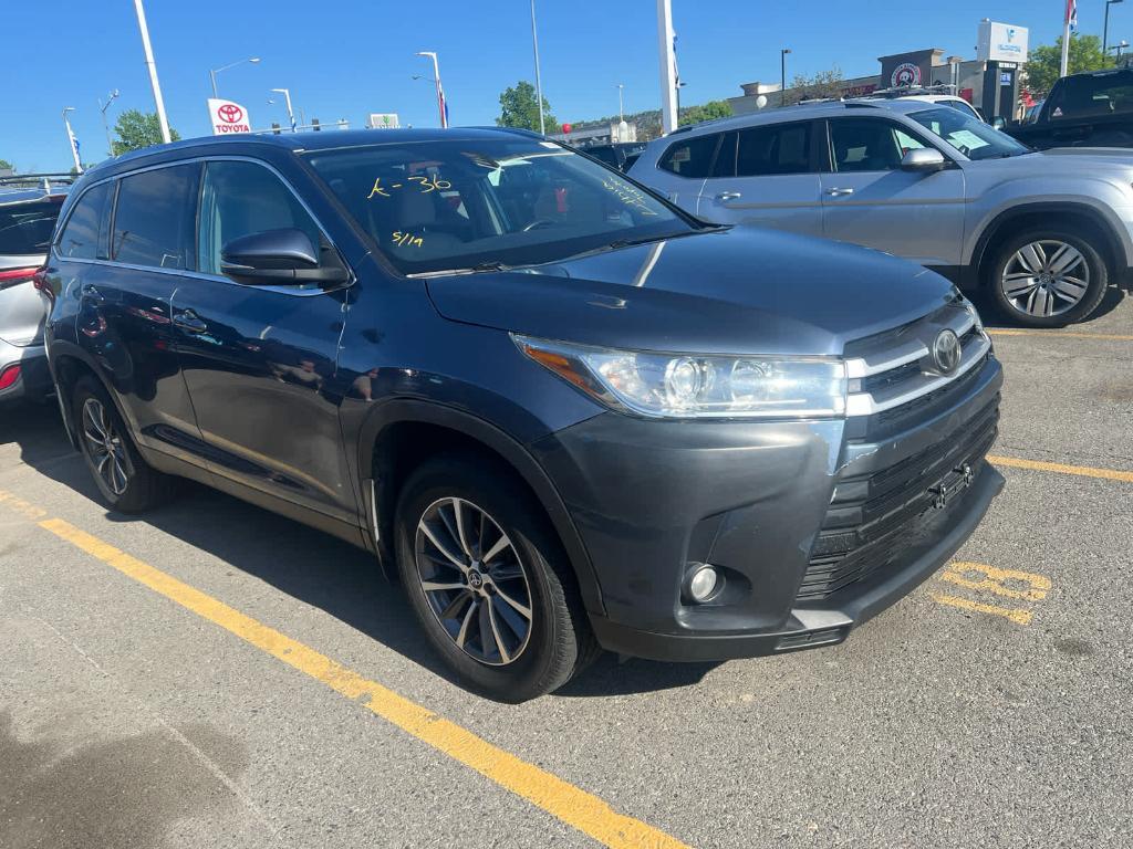 used 2019 Toyota Highlander car, priced at $31,749