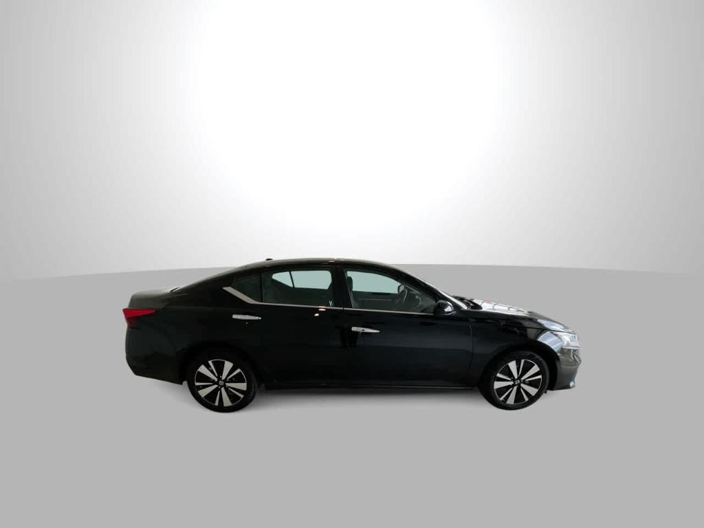 used 2022 Nissan Altima car, priced at $23,383