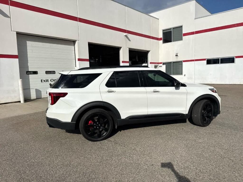 used 2021 Ford Explorer car, priced at $30,980