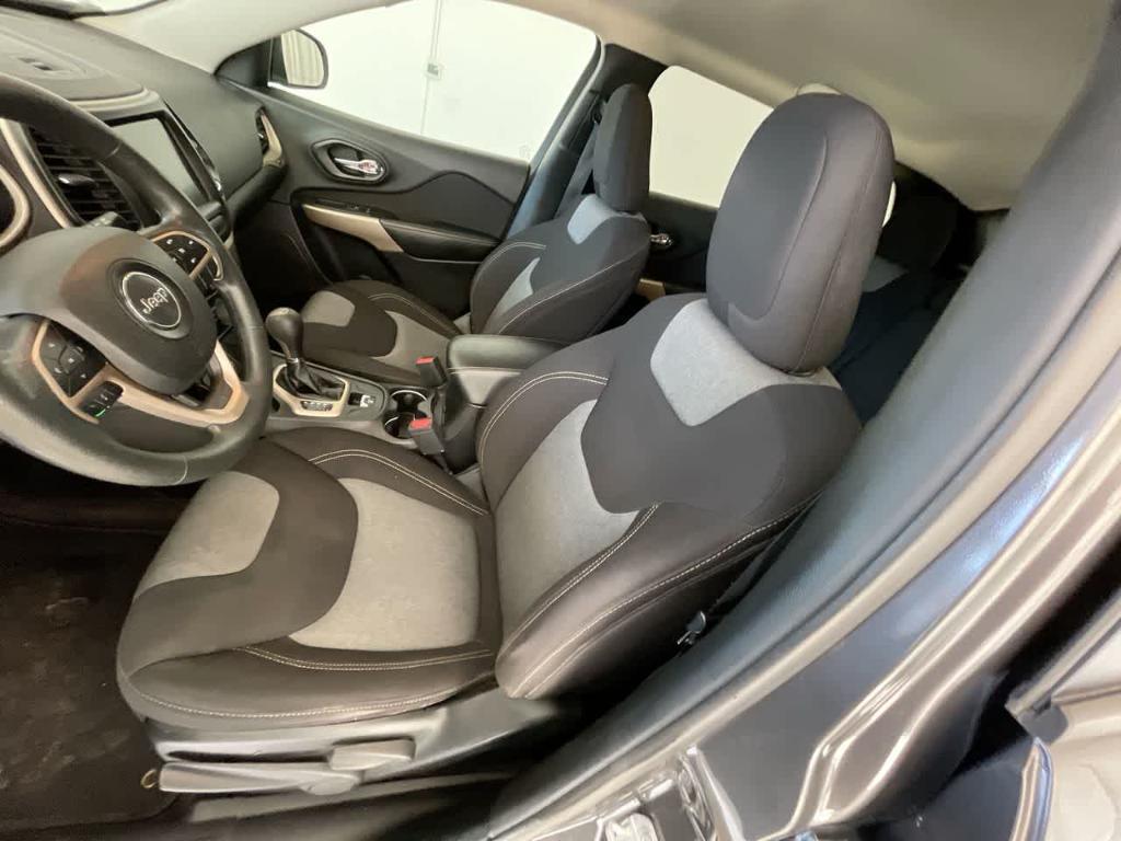 used 2018 Jeep Cherokee car, priced at $11,372
