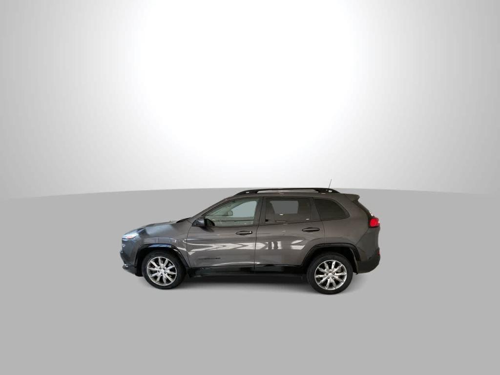 used 2018 Jeep Cherokee car, priced at $11,372