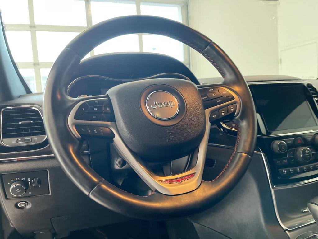 used 2020 Jeep Grand Cherokee car, priced at $24,242