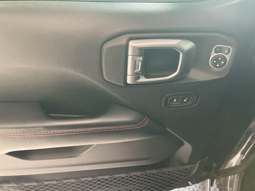 used 2018 Jeep Wrangler Unlimited car, priced at $25,008