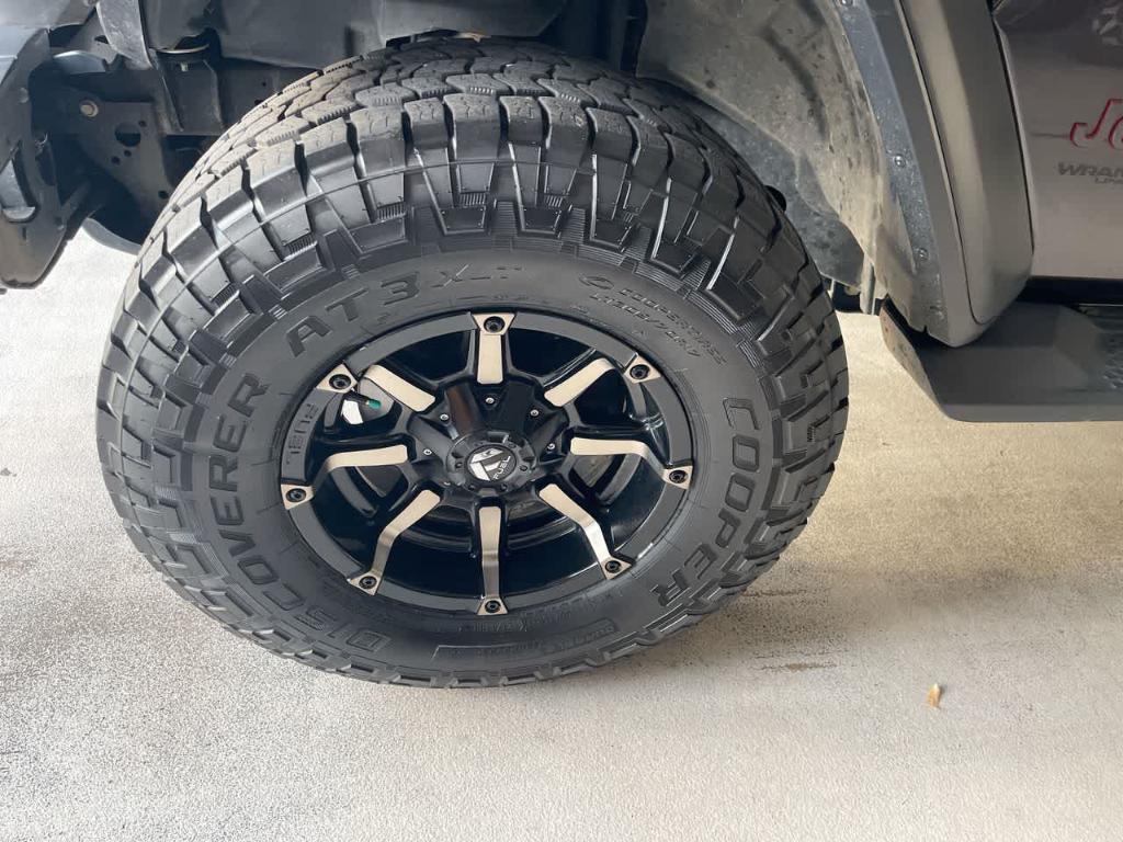 used 2018 Jeep Wrangler Unlimited car, priced at $25,008