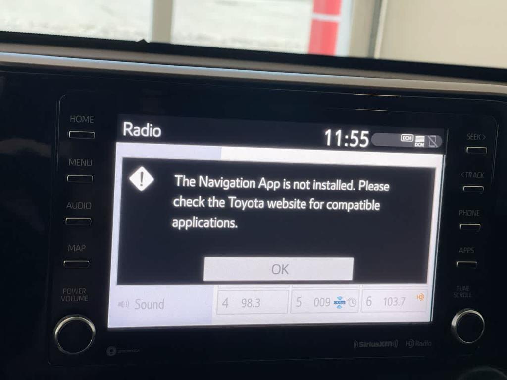 used 2021 Toyota Highlander car, priced at $29,182