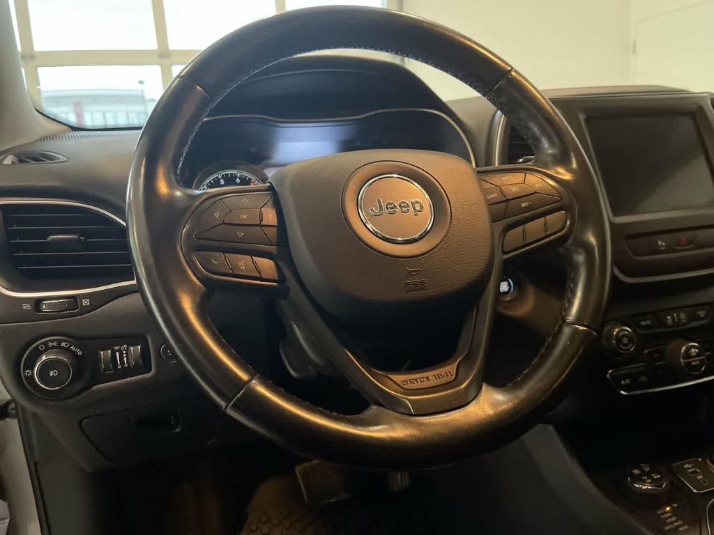 used 2020 Jeep Cherokee car, priced at $17,276