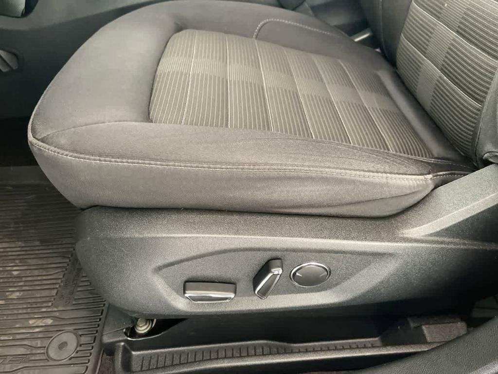 used 2018 Ford Edge car, priced at $14,154