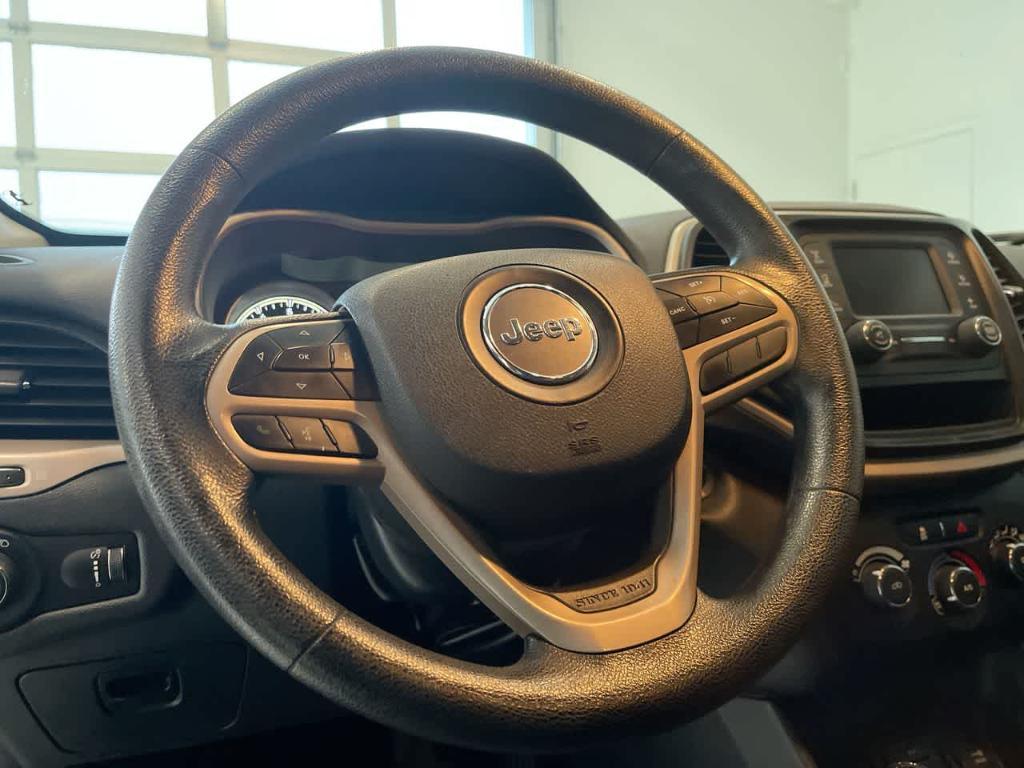 used 2017 Jeep Cherokee car, priced at $13,662