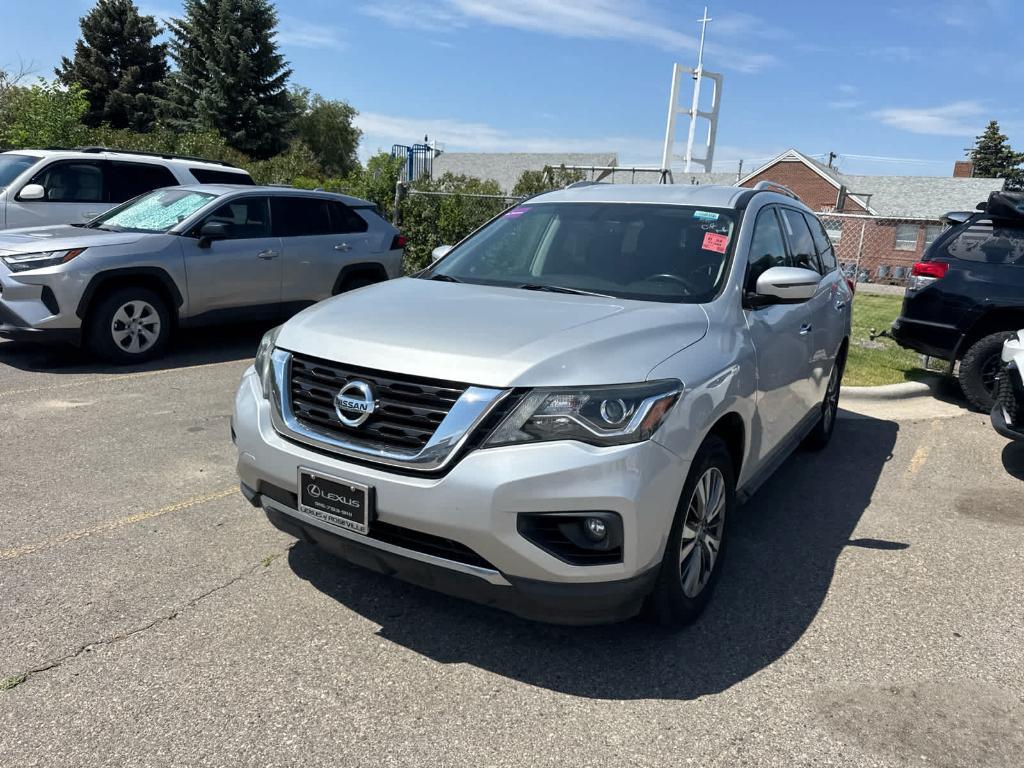 used 2020 Nissan Pathfinder car, priced at $19,631