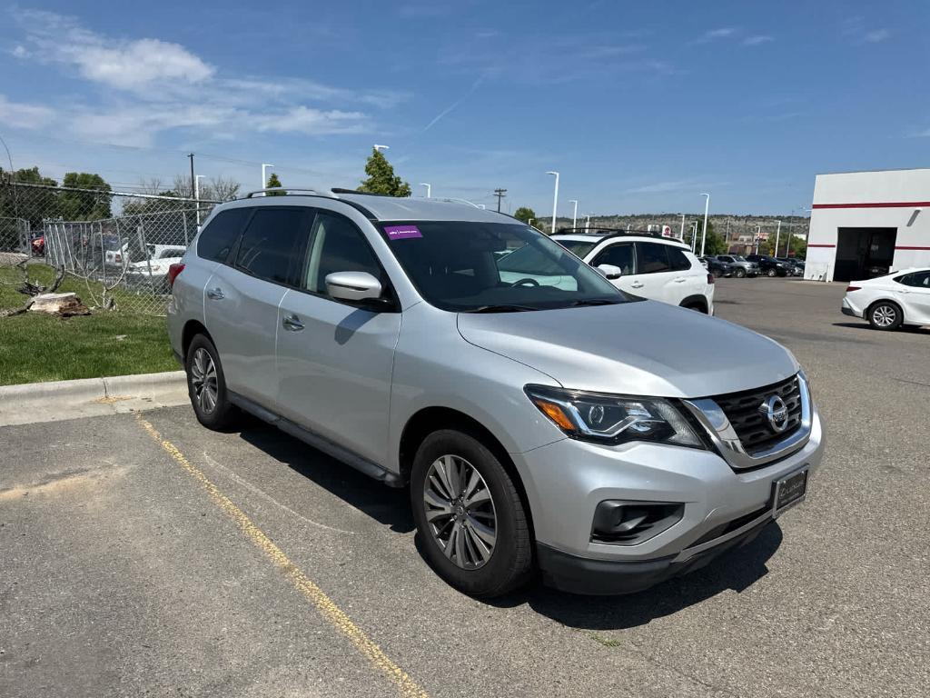 used 2020 Nissan Pathfinder car, priced at $19,631