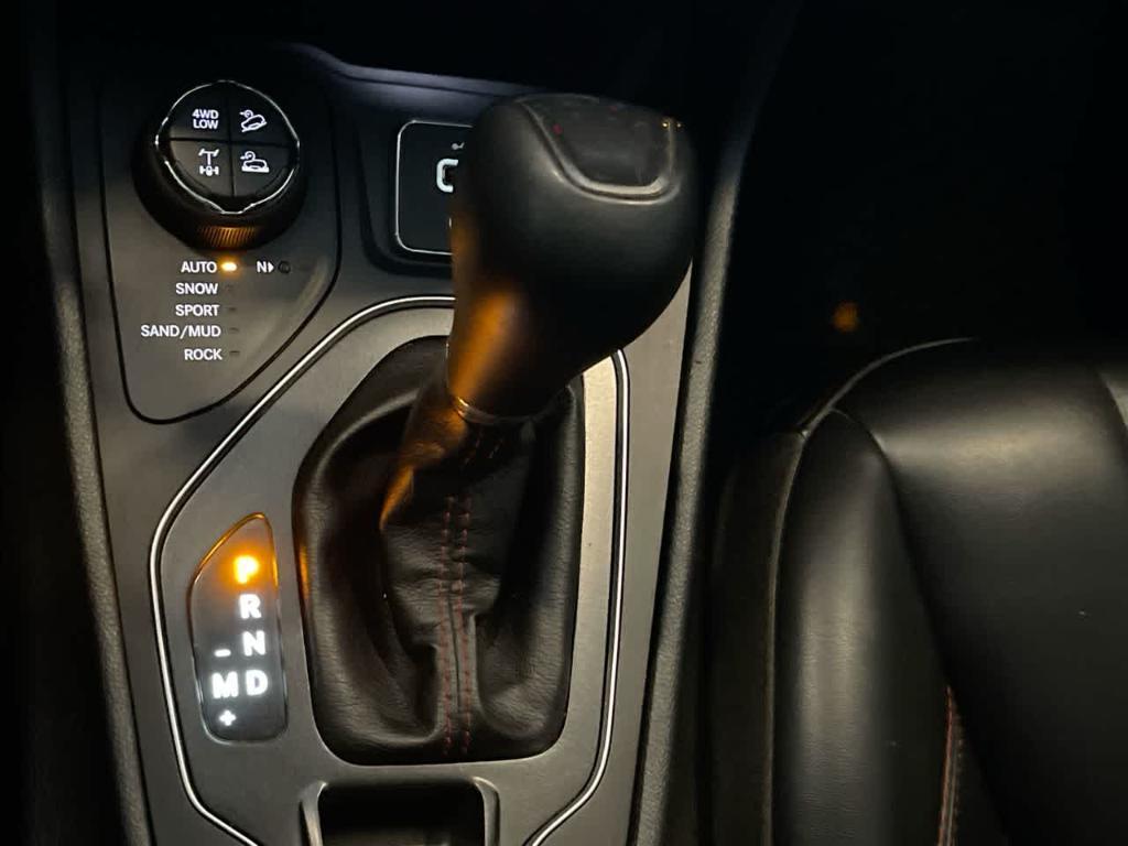 used 2019 Jeep Cherokee car, priced at $15,418