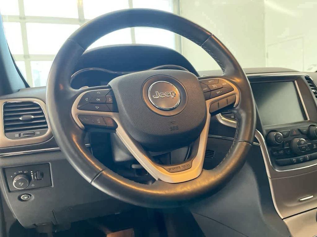 used 2015 Jeep Grand Cherokee car, priced at $12,017