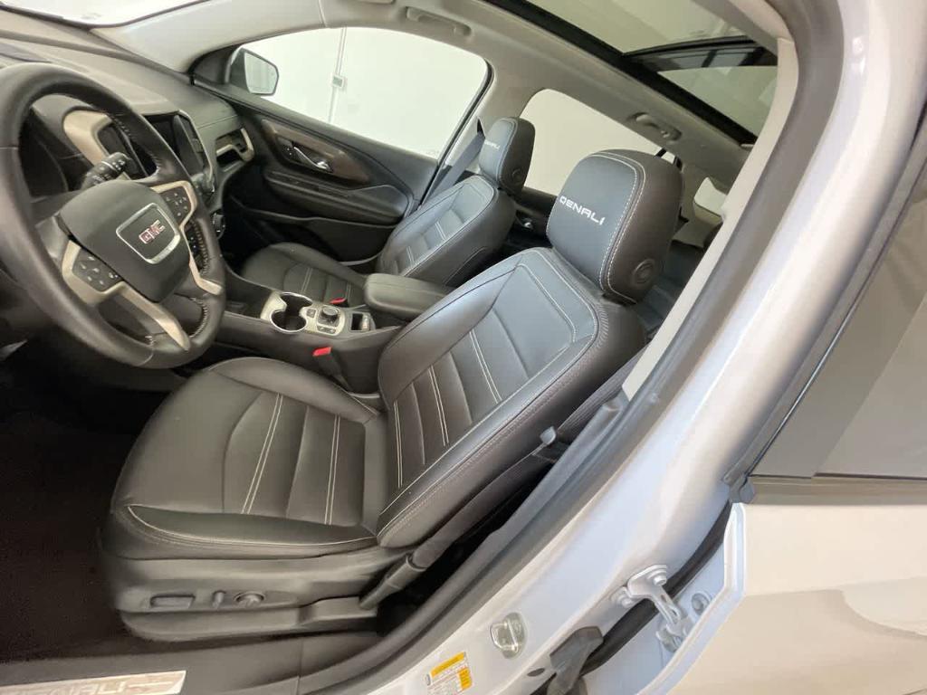used 2022 GMC Terrain car, priced at $26,325