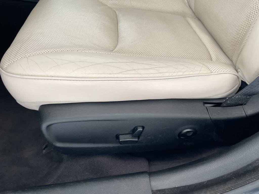 used 2018 Chrysler 300 car, priced at $14,571