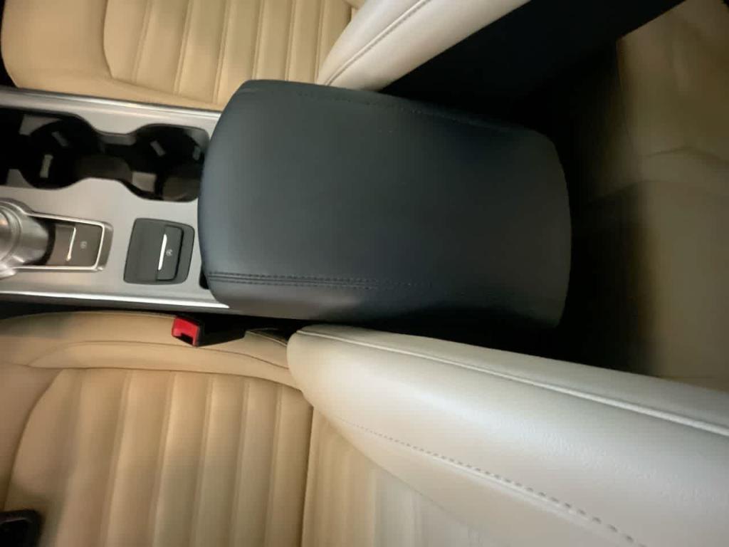 used 2021 Ford Edge car, priced at $23,410