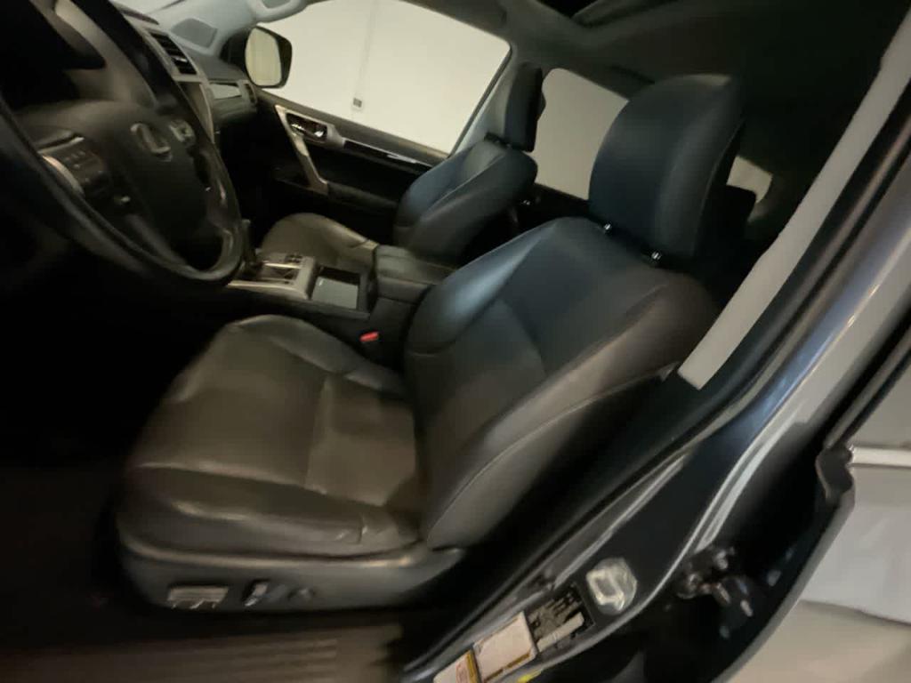 used 2018 Lexus GX 460 car, priced at $24,936