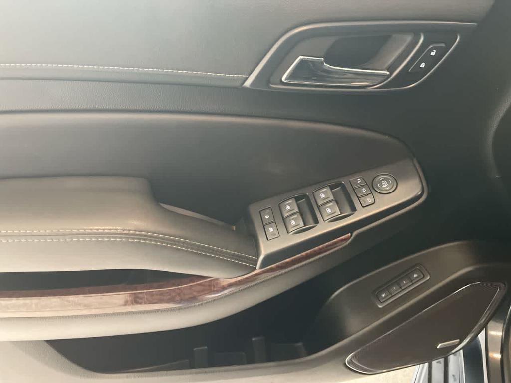 used 2019 GMC Yukon car, priced at $22,969