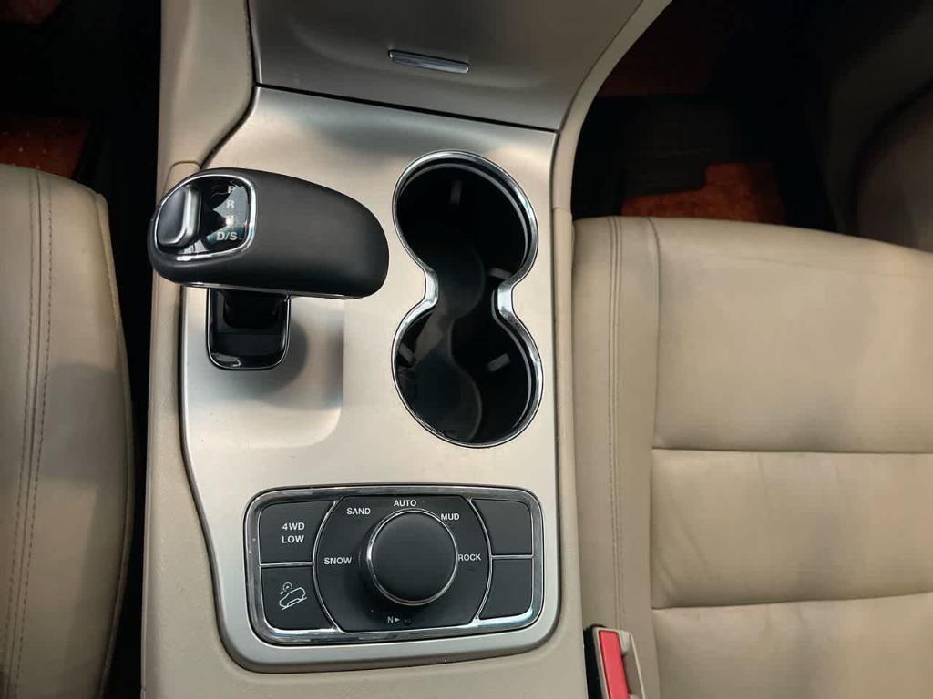 used 2014 Jeep Grand Cherokee car, priced at $13,195