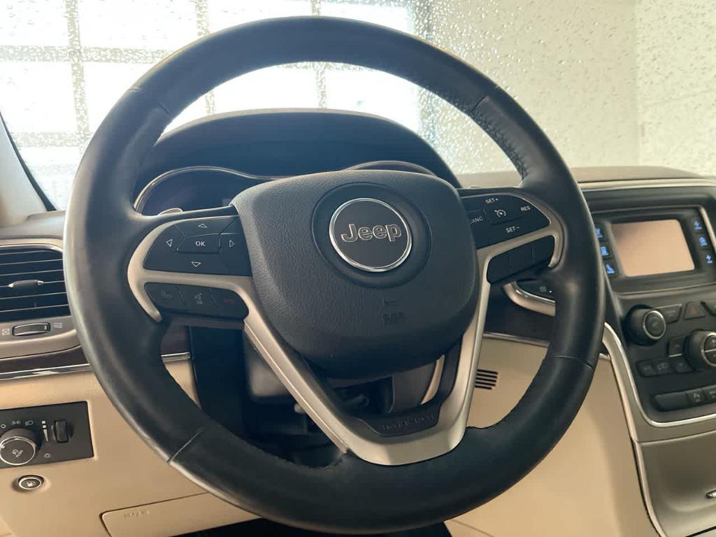 used 2014 Jeep Grand Cherokee car, priced at $13,195