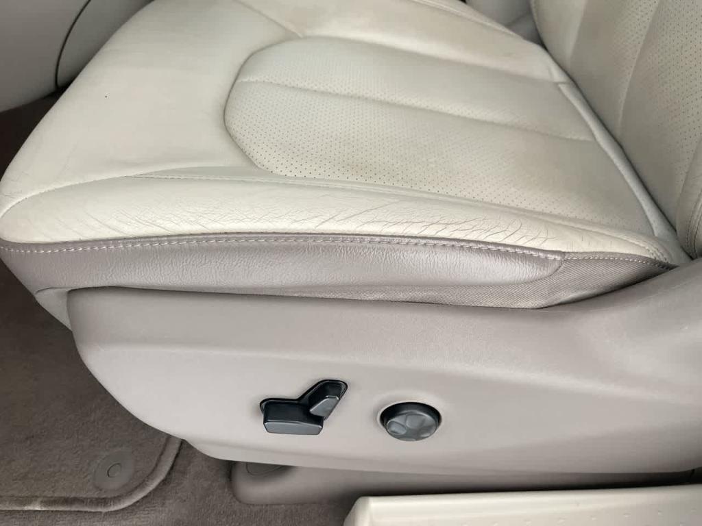 used 2019 Chrysler Pacifica car, priced at $18,451