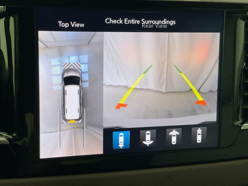 used 2019 Chrysler Pacifica car, priced at $18,451