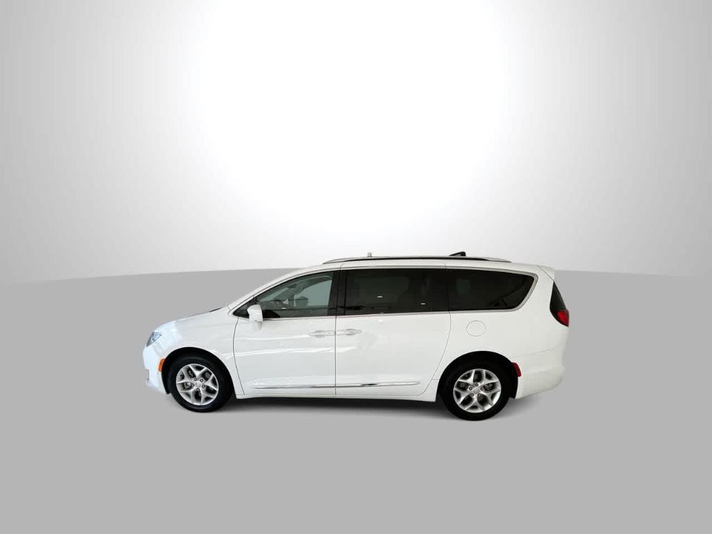 used 2019 Chrysler Pacifica car, priced at $18,451