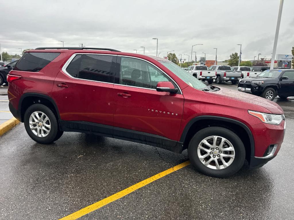used 2020 Chevrolet Traverse car, priced at $21,880