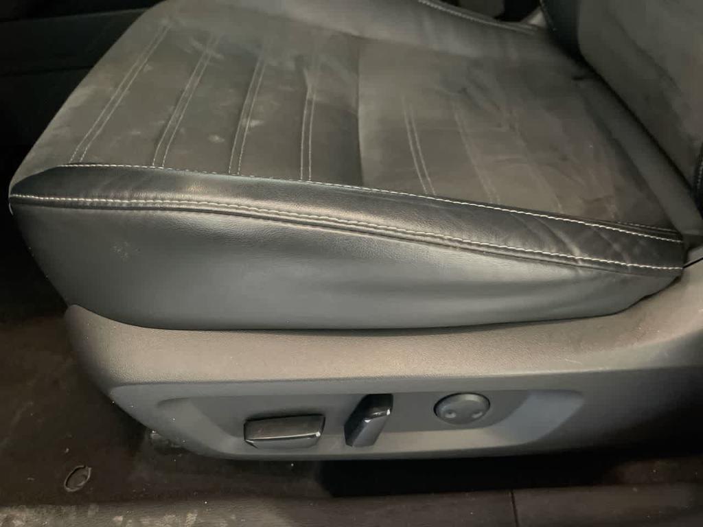 used 2023 Mitsubishi Outlander car, priced at $21,201