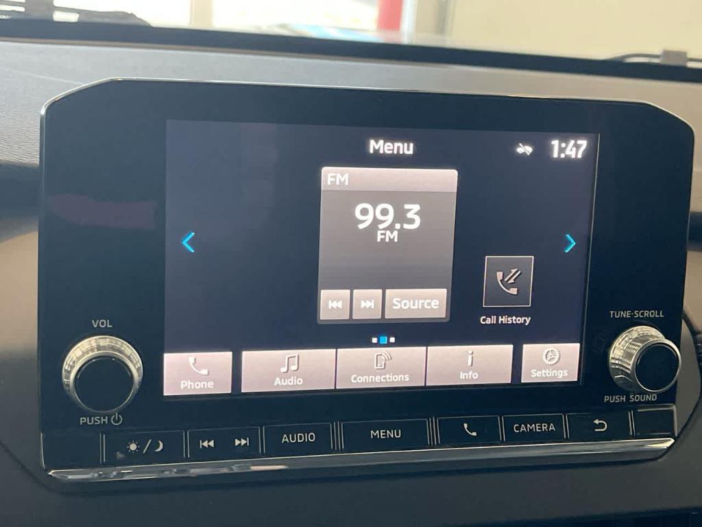 used 2023 Mitsubishi Outlander car, priced at $21,201