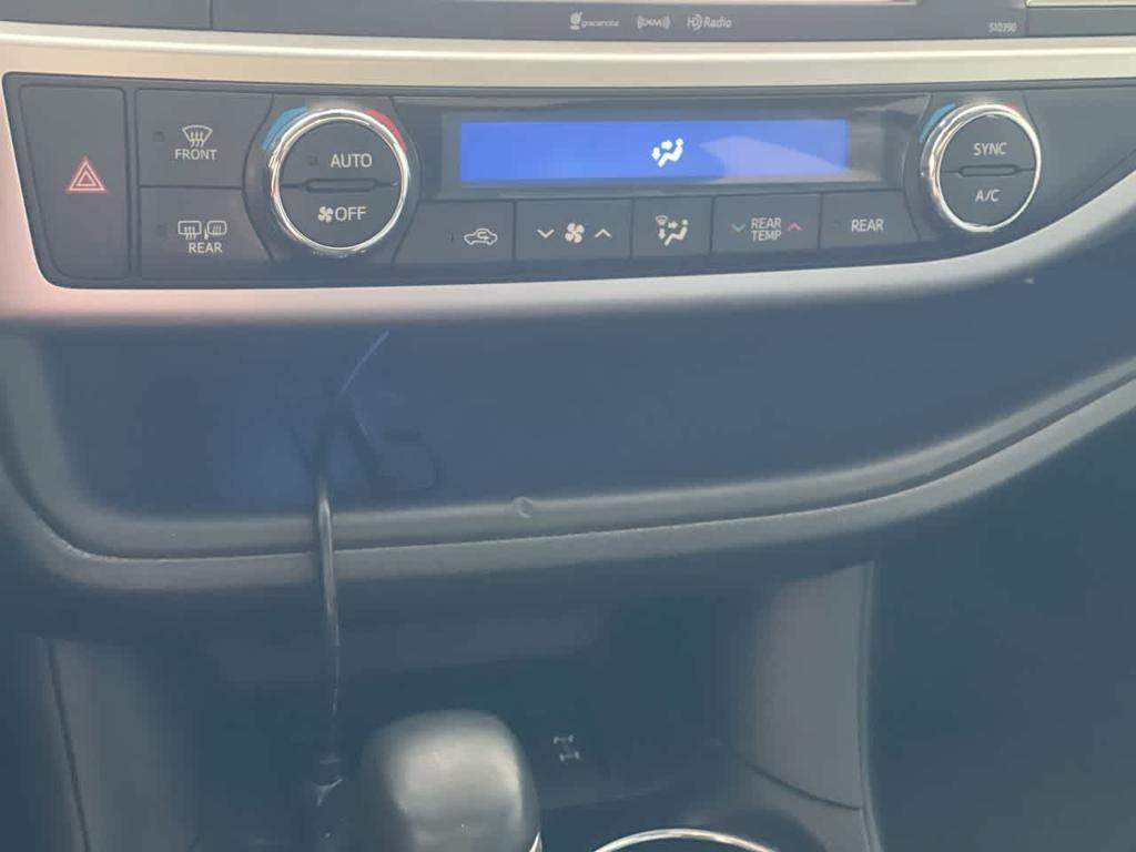 used 2019 Toyota Highlander car, priced at $29,381
