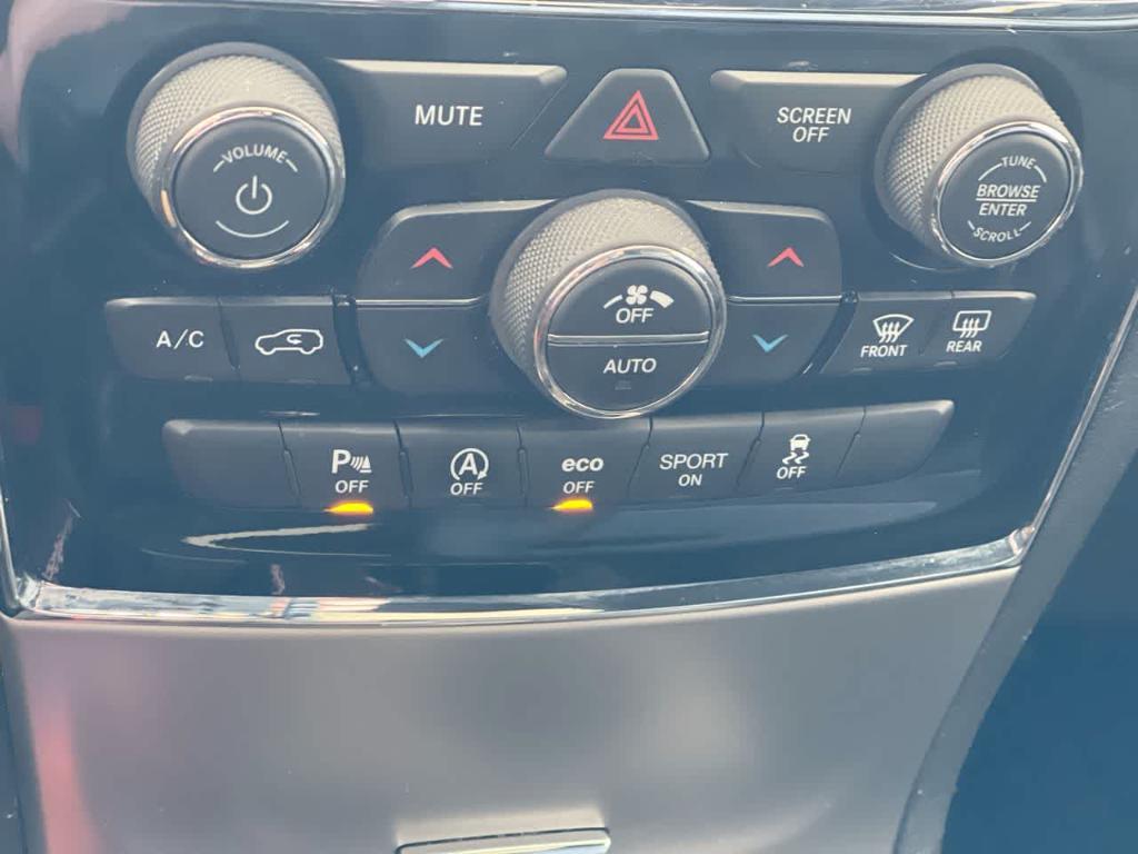 used 2019 Jeep Grand Cherokee car, priced at $18,622