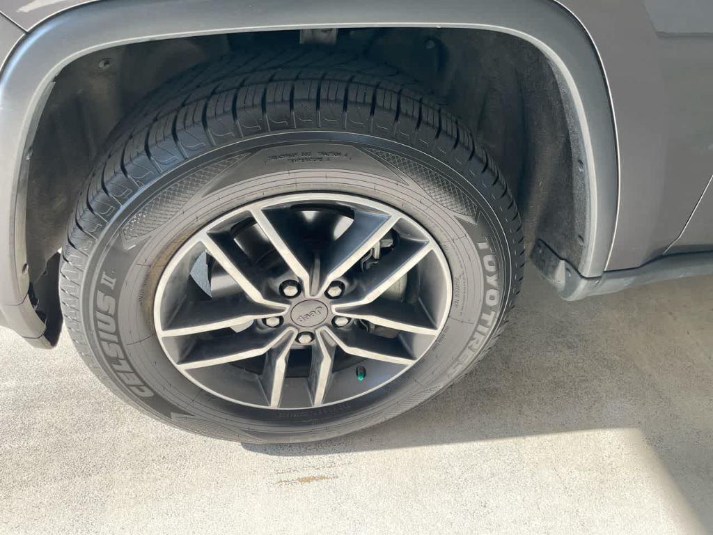 used 2019 Jeep Grand Cherokee car, priced at $18,622