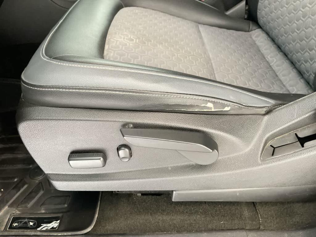 used 2016 Chevrolet Colorado car, priced at $25,514