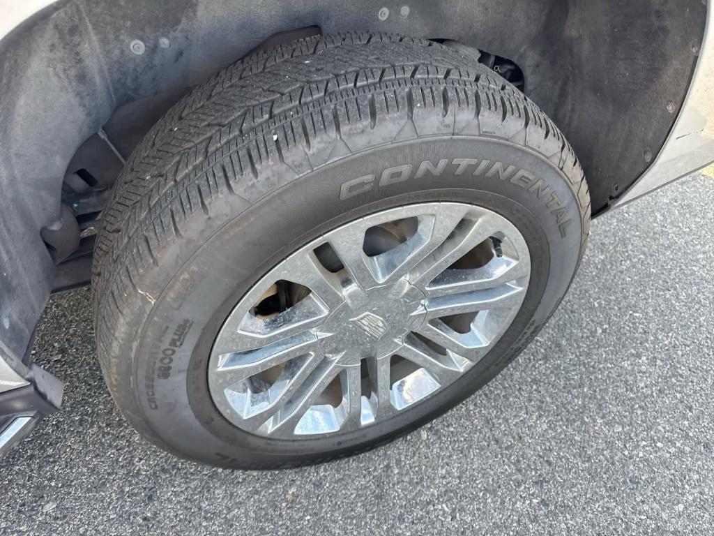 used 2019 Cadillac Escalade car, priced at $34,484