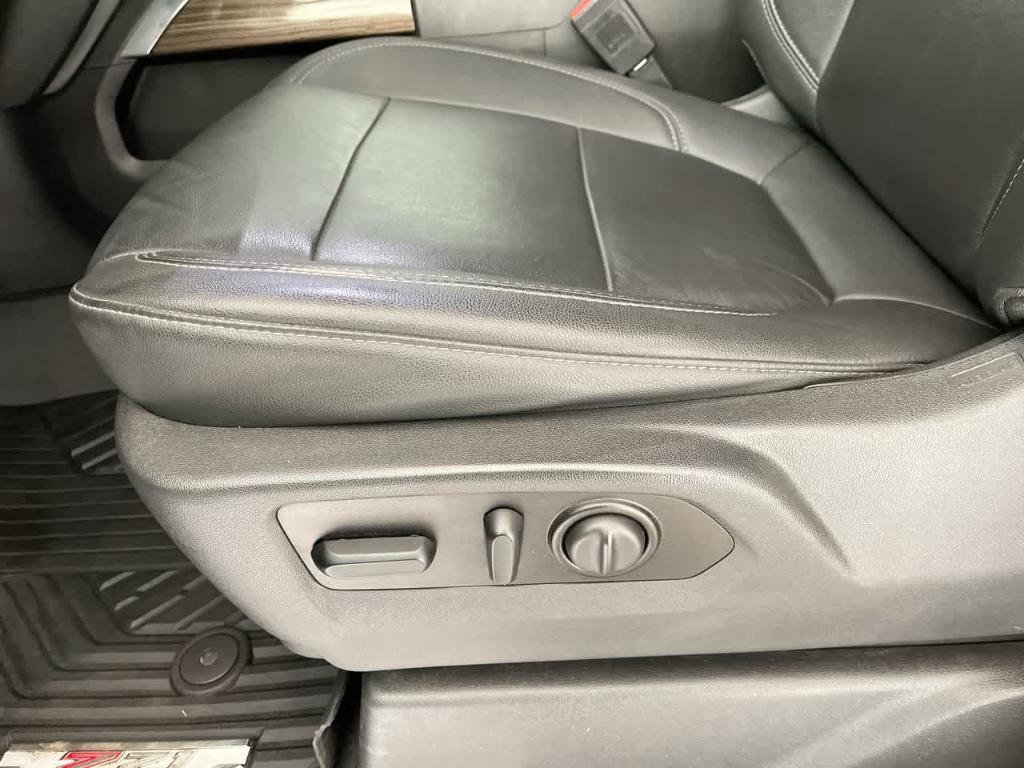 used 2021 Chevrolet Silverado 1500 car, priced at $39,046
