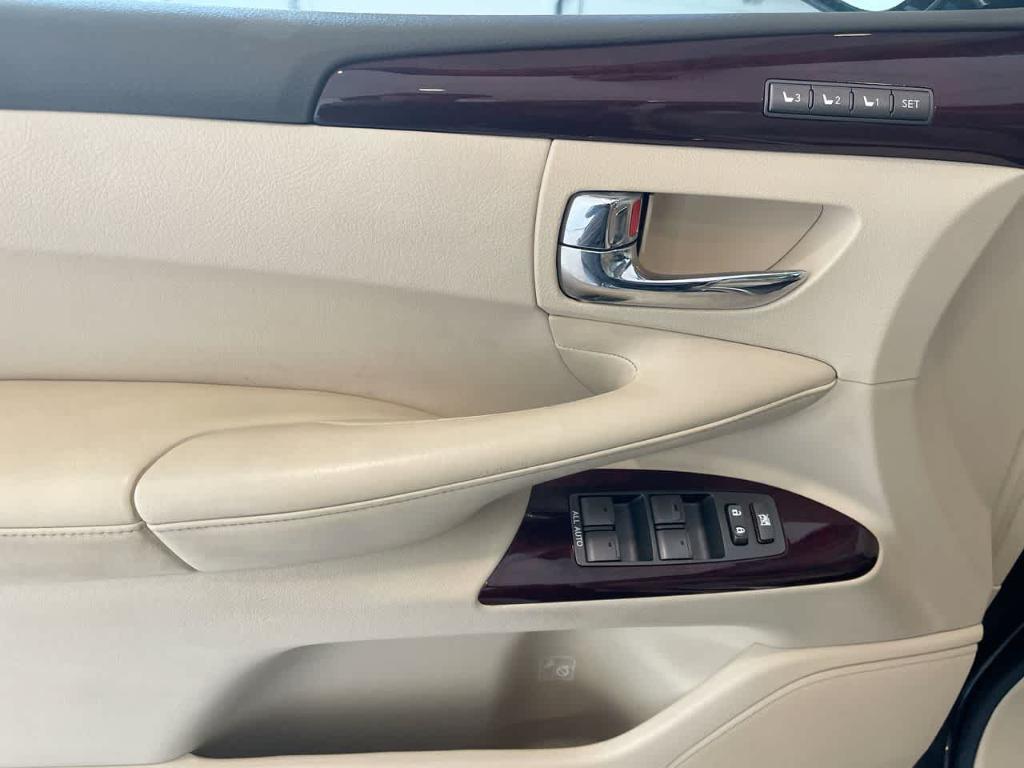 used 2015 Lexus LX 570 car, priced at $36,939