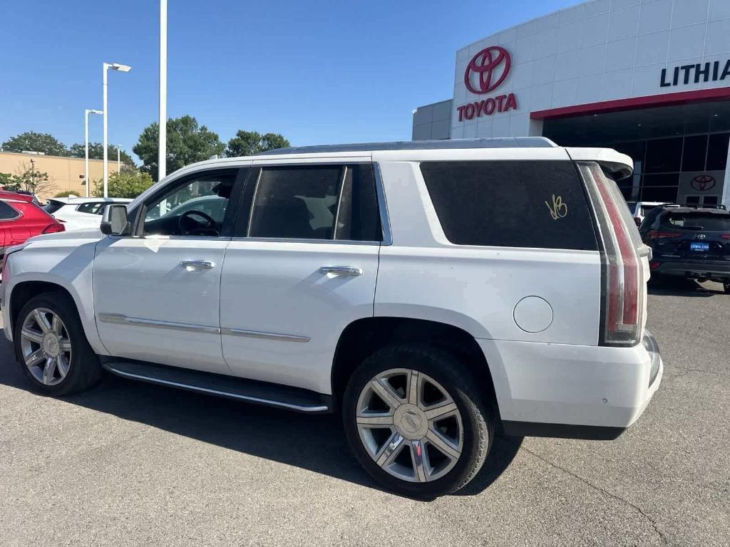used 2020 Cadillac Escalade car, priced at $37,433