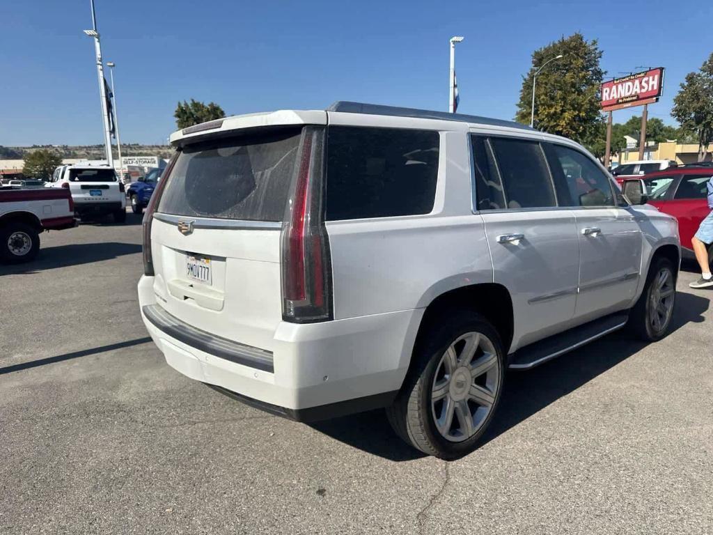 used 2020 Cadillac Escalade car, priced at $37,433