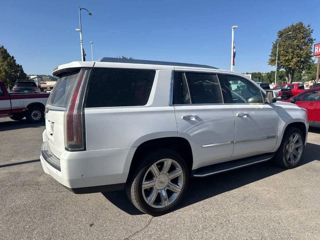 used 2020 Cadillac Escalade car, priced at $37,433