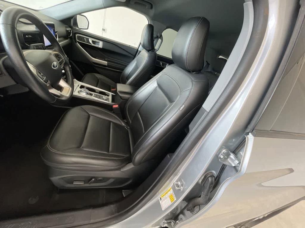 used 2022 Ford Explorer car, priced at $30,084