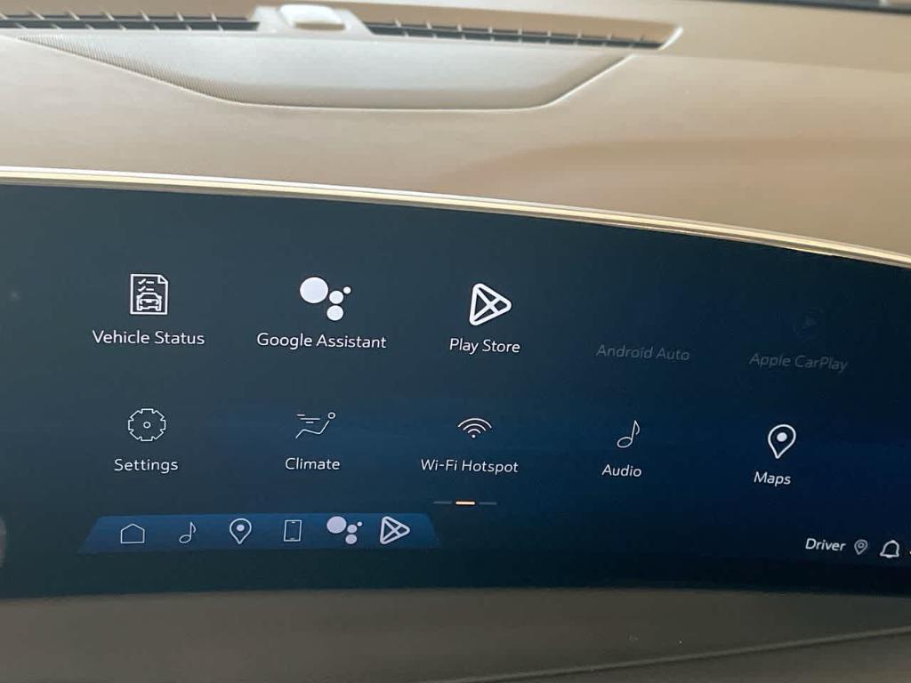 used 2024 Cadillac XT4 car, priced at $30,254