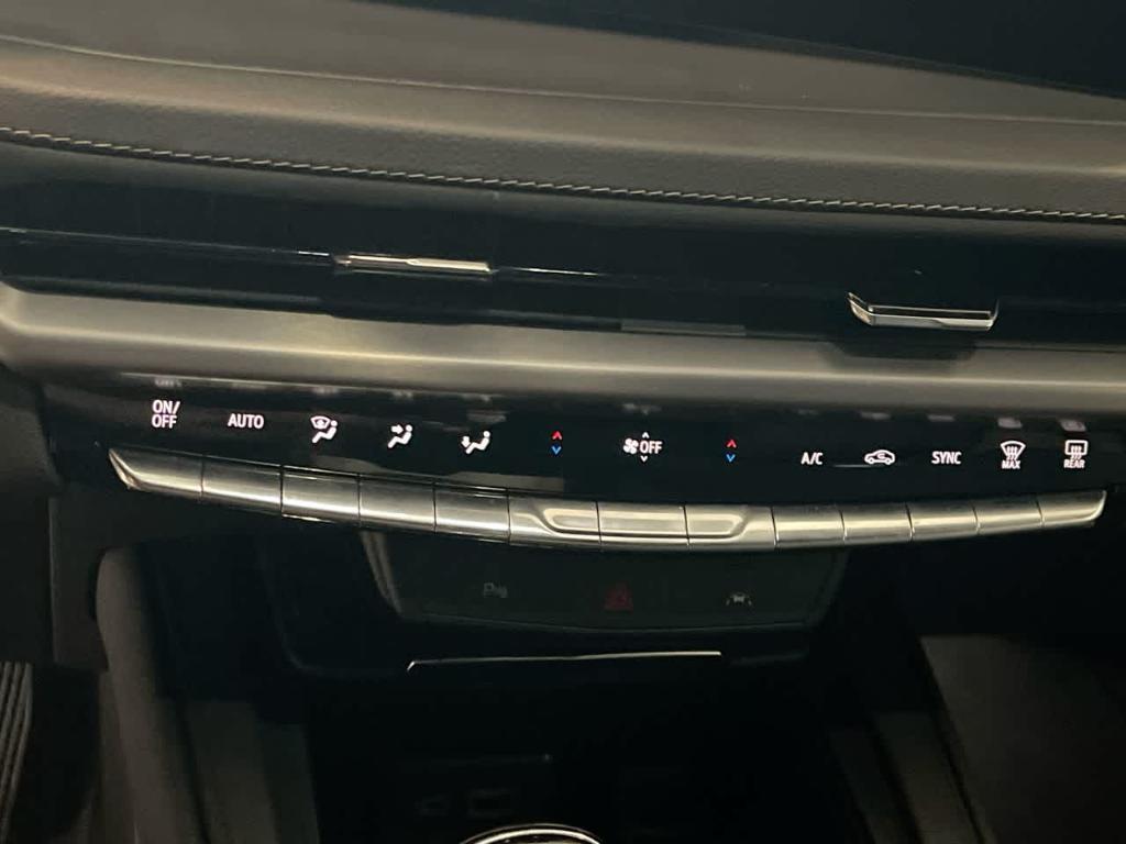 used 2024 Cadillac XT4 car, priced at $30,254