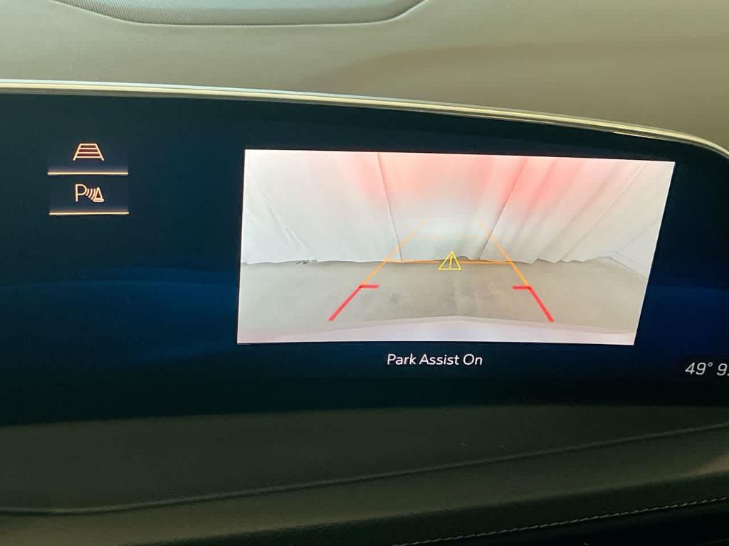 used 2024 Cadillac XT4 car, priced at $30,254